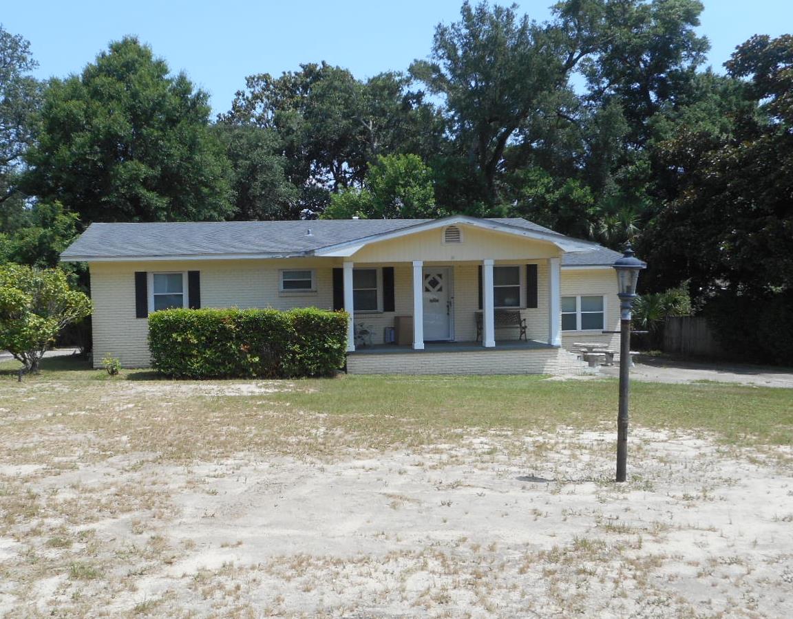 Single family at 1910 E CERVANTES ST, Escambia County FL — foreclosure auction