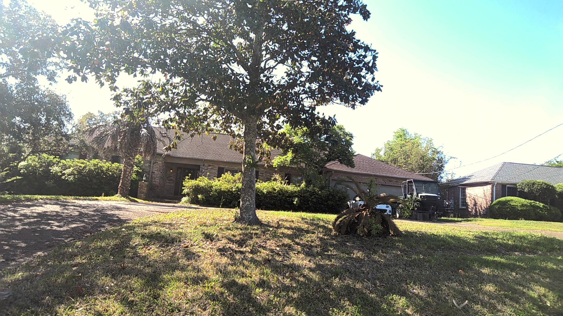 Single family at 8900 SCENIC HILLS DR, Escambia County FL — foreclosure auction