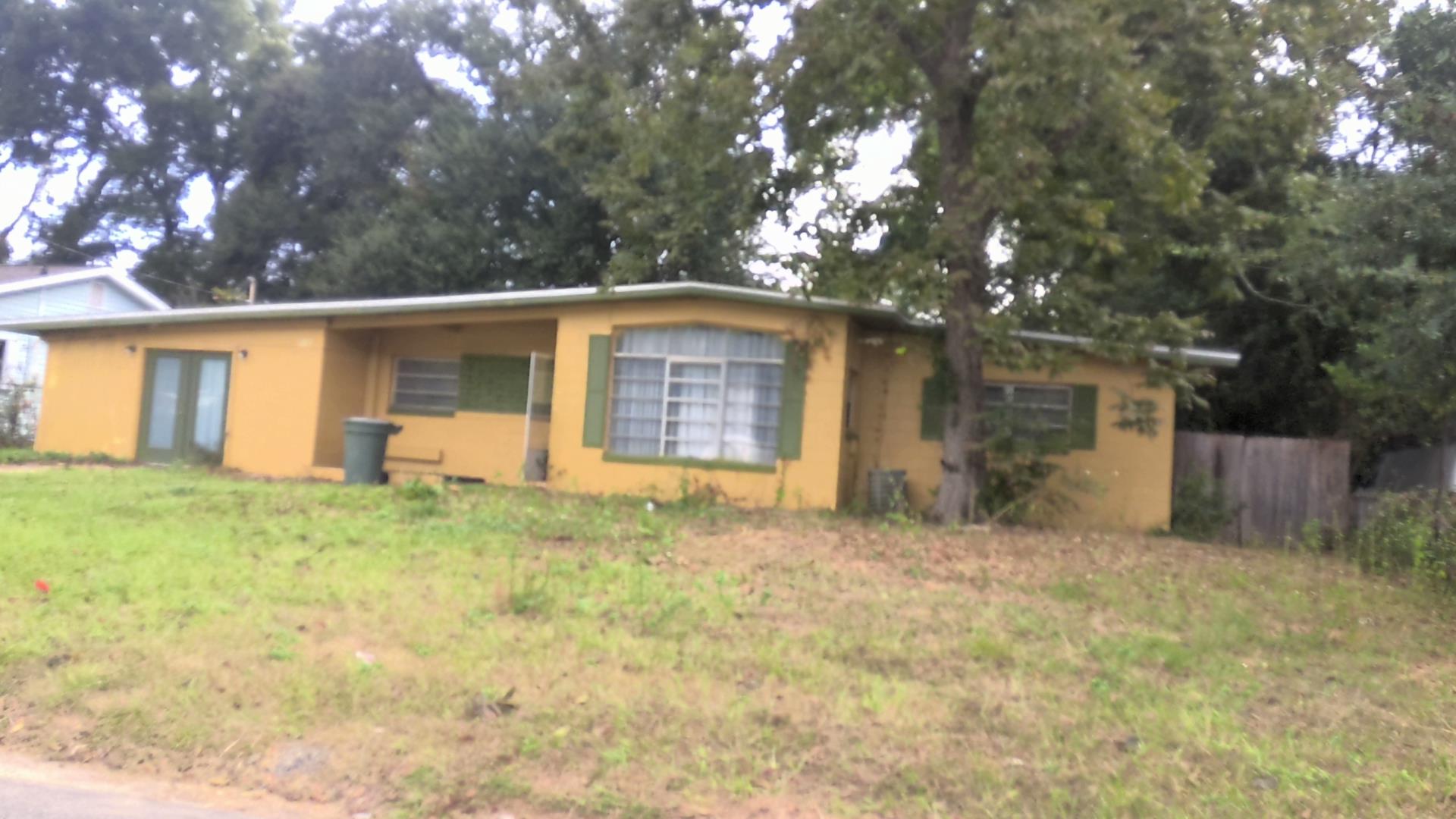 Single family at 4508 CHARMONTE WAY, Escambia County FL — foreclosure auction