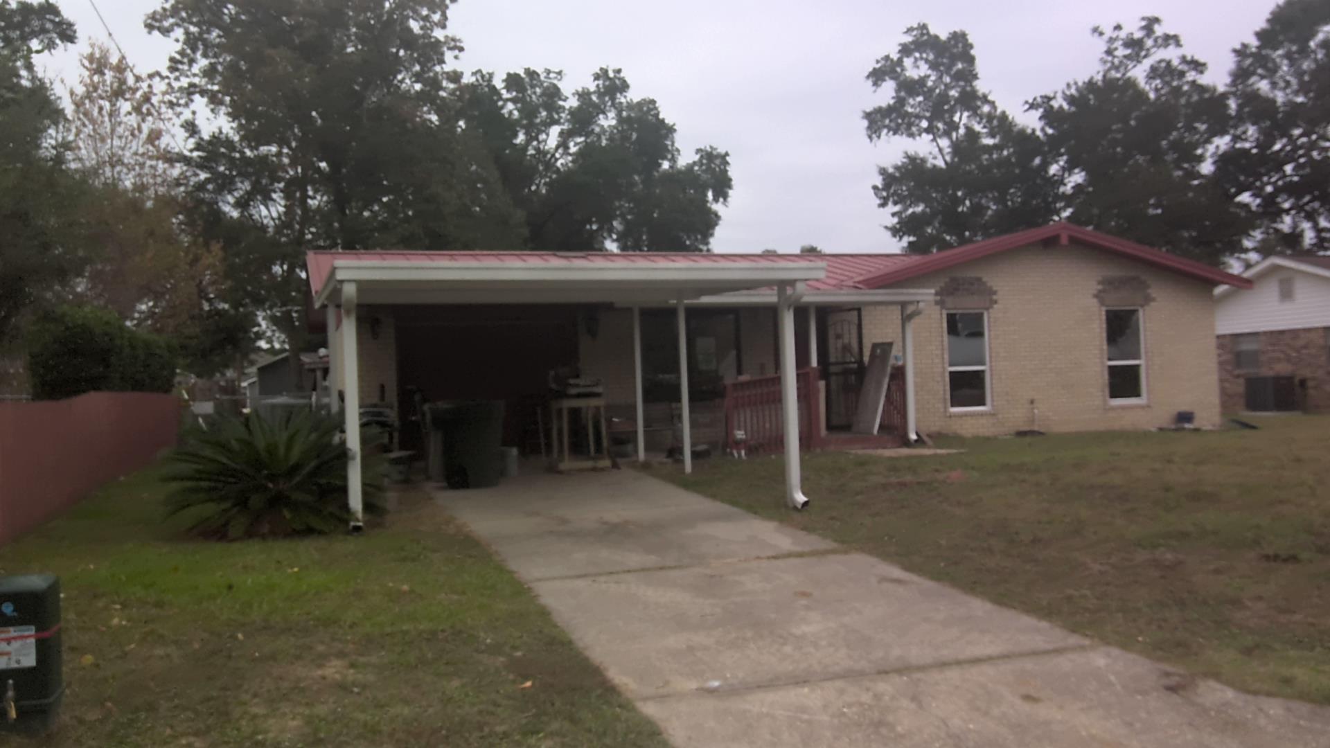Single family at 1828 NESTLE DR, Escambia County FL — foreclosure auction