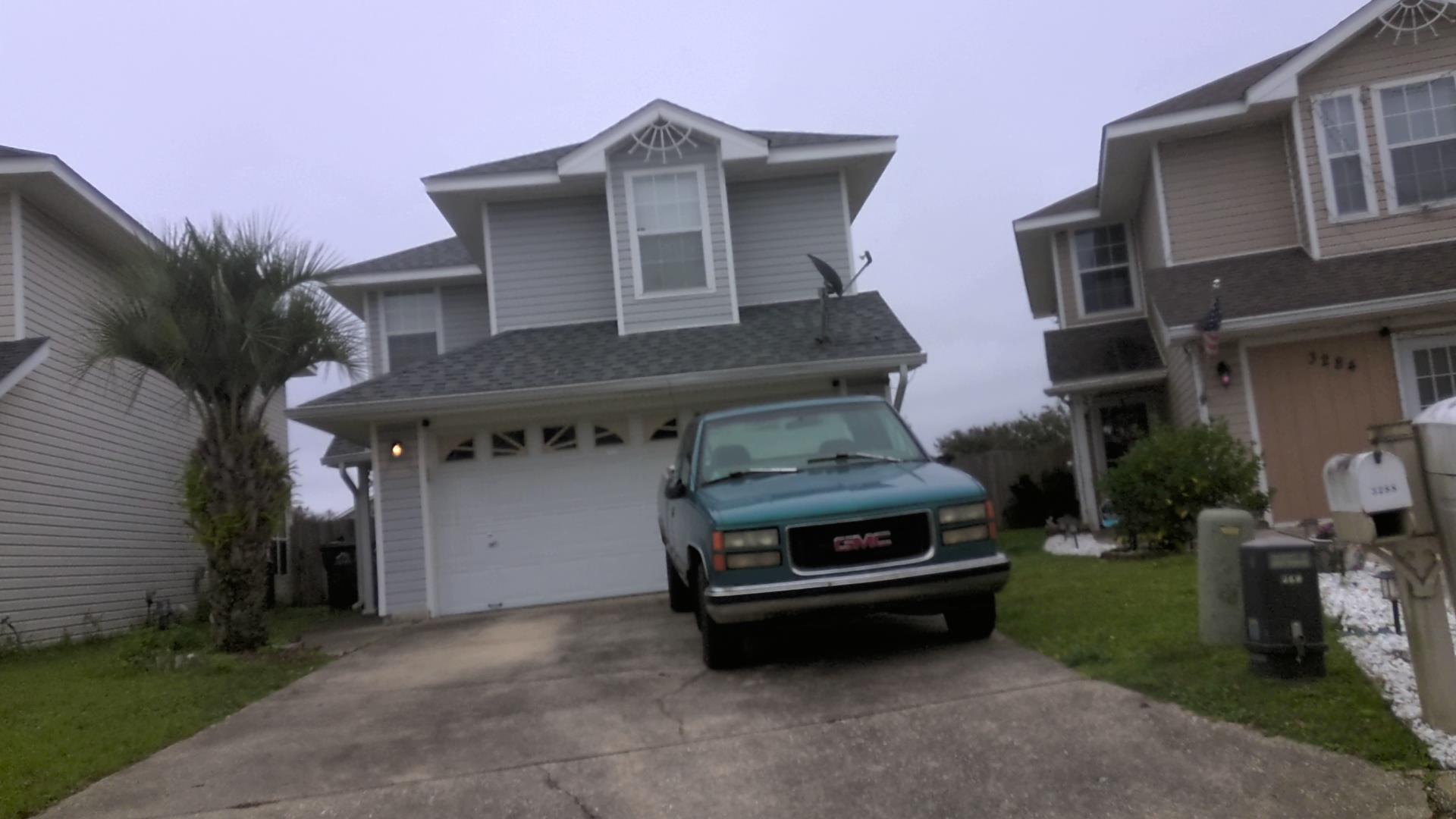 Single family at 3288 TWO SISTERS WAY, Pensacola FL — foreclosure auction