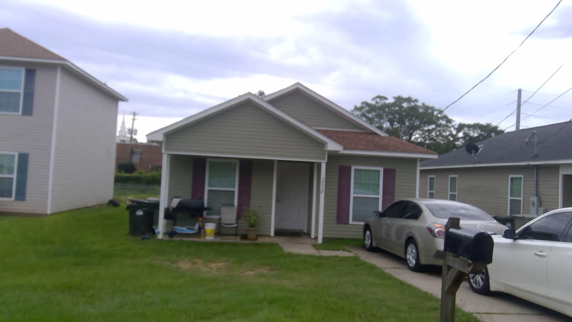 Single family at 2630 N D ST, Escambia County FL — foreclosure auction