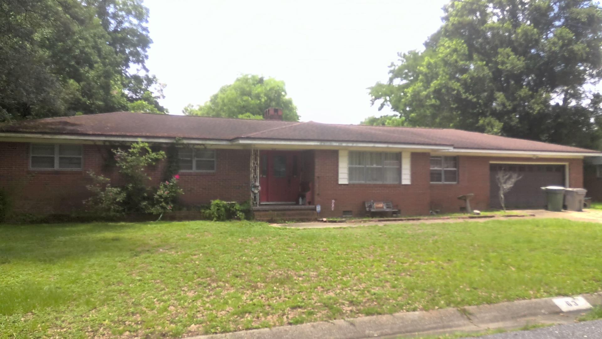 Single family at 63 N 71ST AVE, Pensacola FL — foreclosure auction