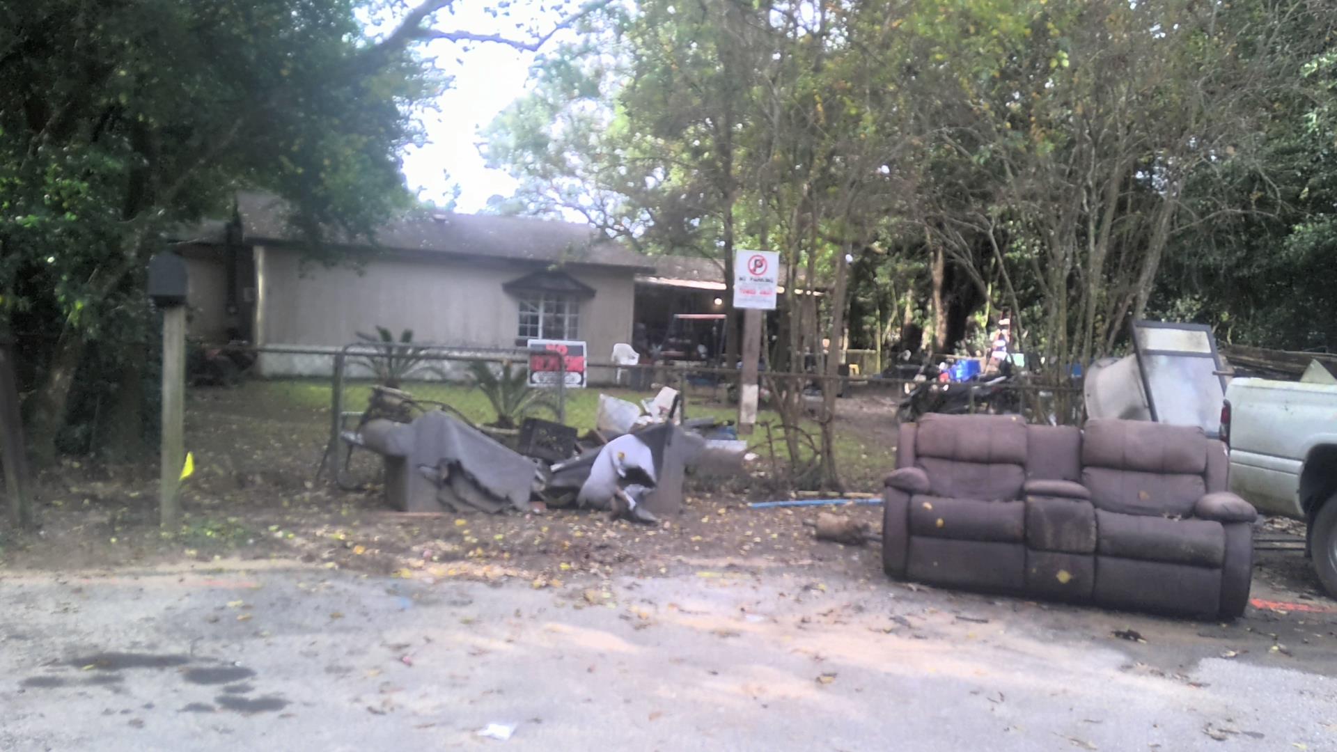 Single family at 505 IVES PL, Escambia County FL — foreclosure auction
