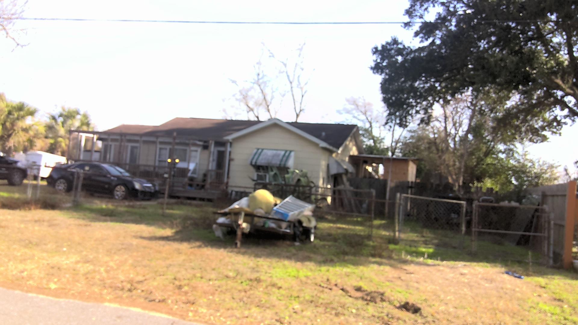 Single family at 1014 BARNETT ST, Escambia County FL — foreclosure auction