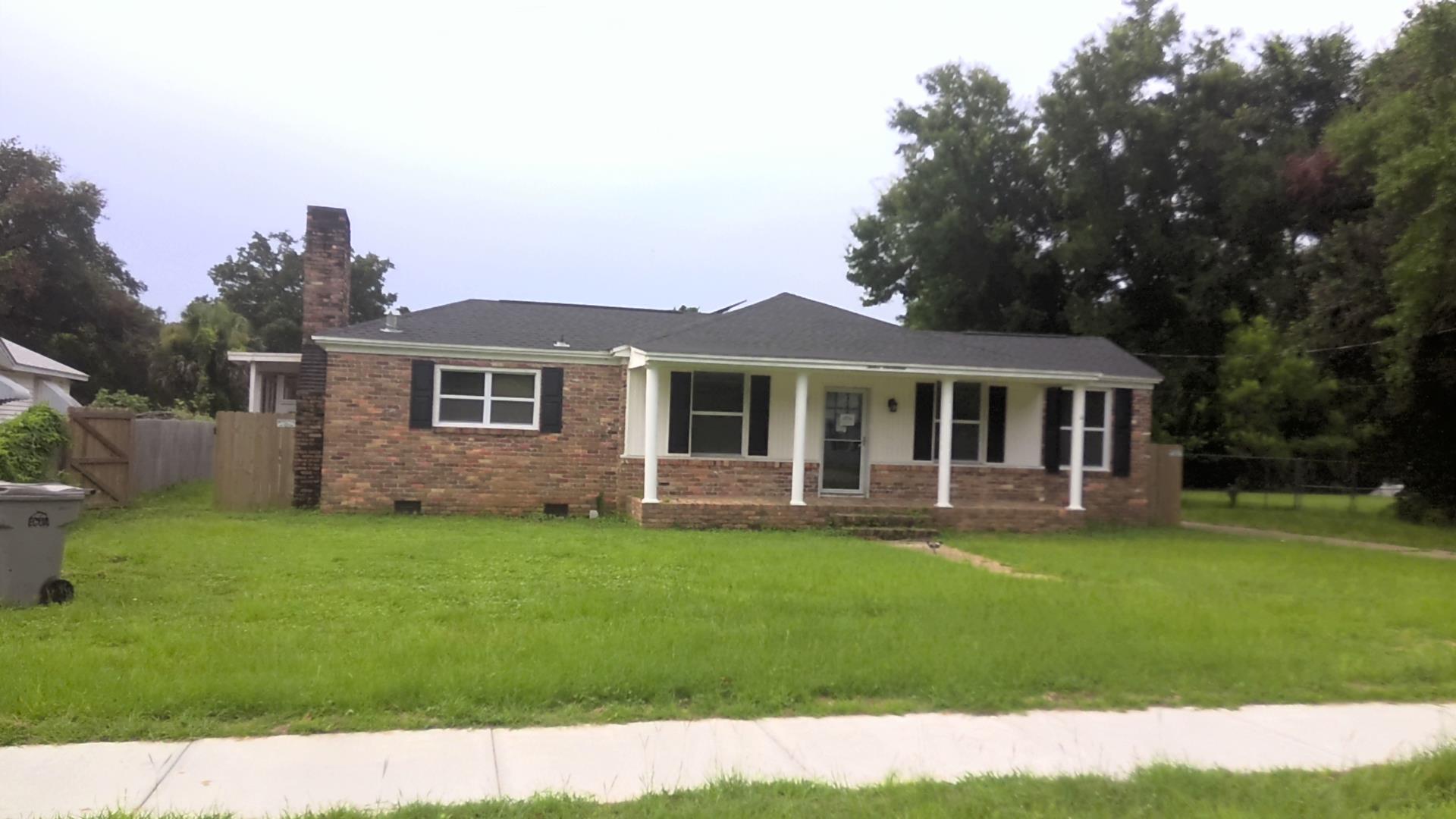 Single family at 1217 DEXTER AVE, Escambia County FL — foreclosure auction
