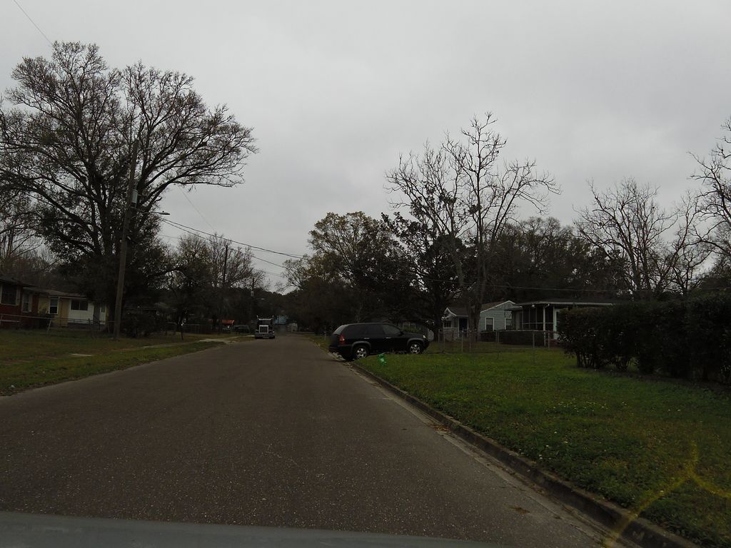 Street-level photo near 2479 DOBY ST