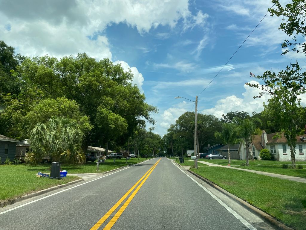 Street-level photo near 832 E 20 ST