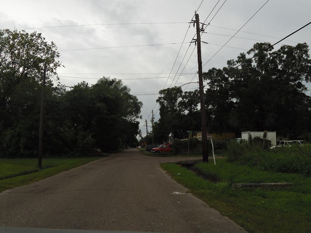 Street-level photo near 4815 WALLER ST