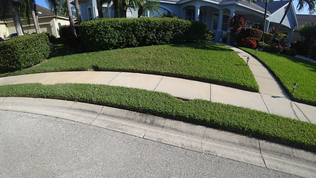 Street-level photo near 4710 MAINSAIL DR