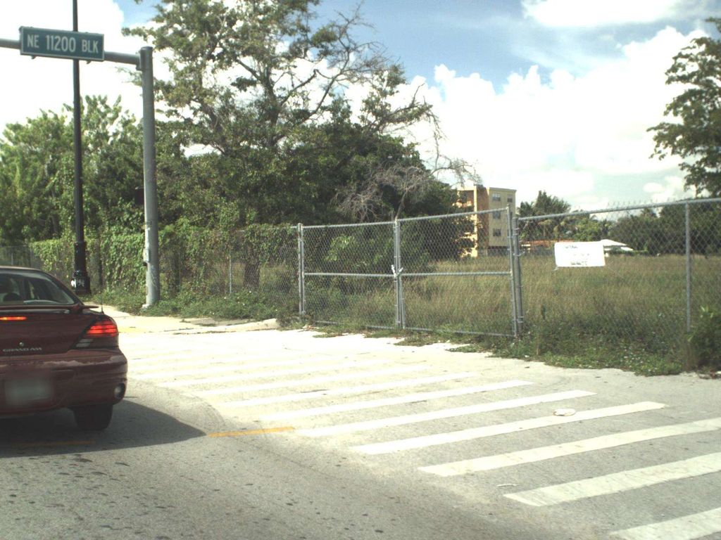Street-level photo near 11111 BISCAYNE BLVD