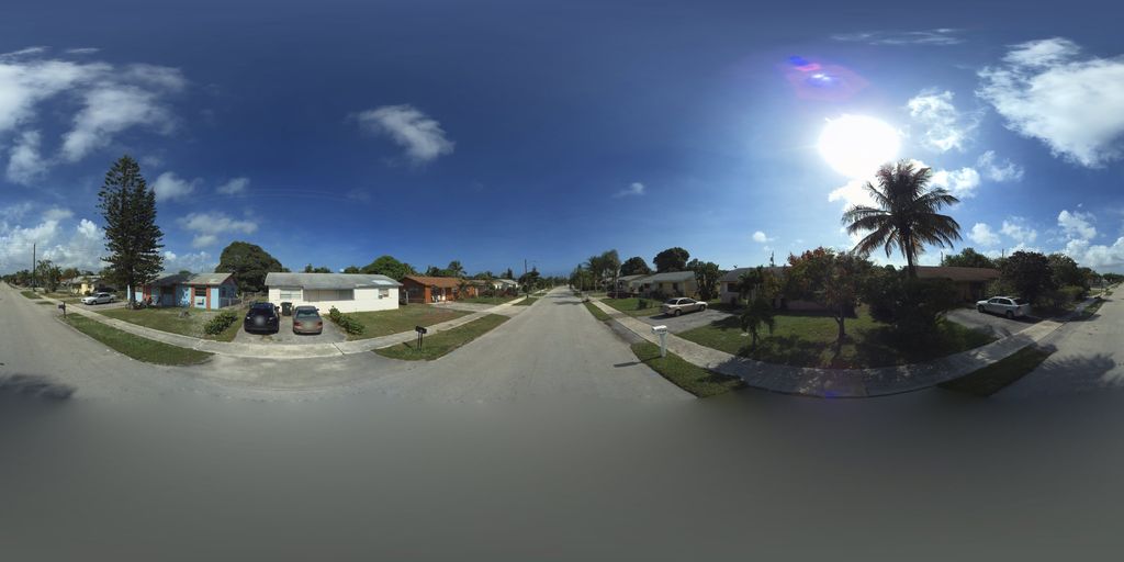 Street-level photo near 318 SW 9TH ST