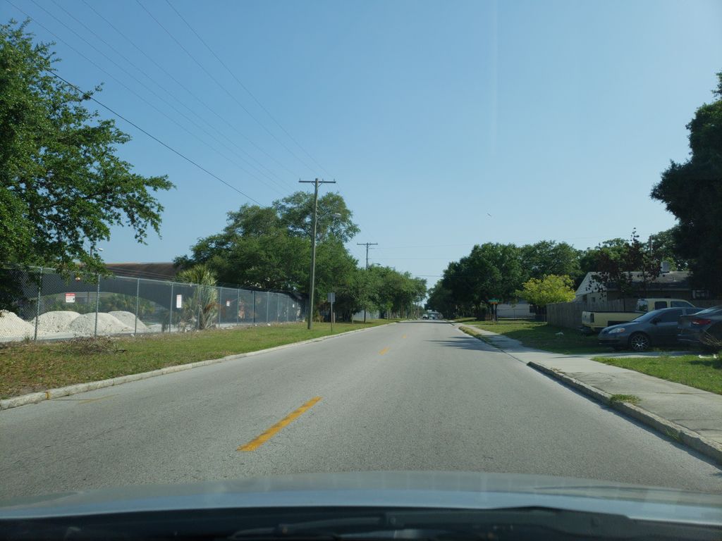 Street-level photo near 1706 W BEACH ST