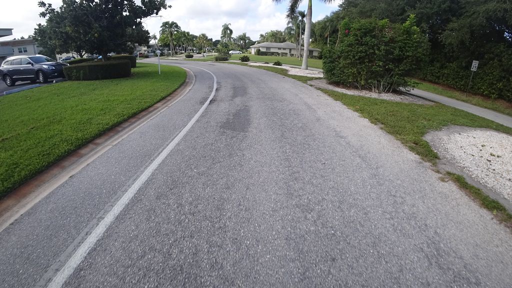 Street-level photo near 7288 WEST COUNTRY CLUB DR N