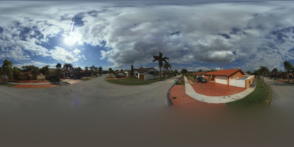Street-level photo near 14292 SW 39 ST