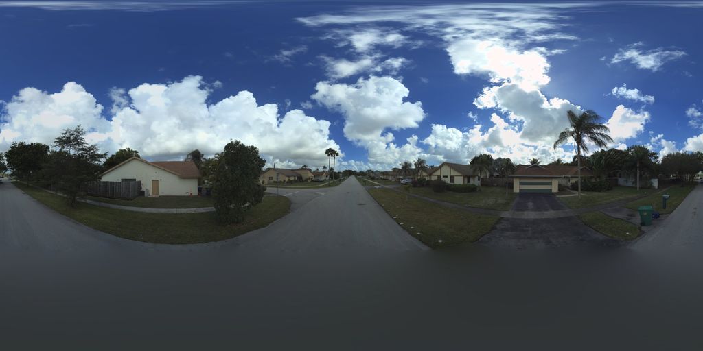 Street-level photo near 5300 NW 87 AVE 812