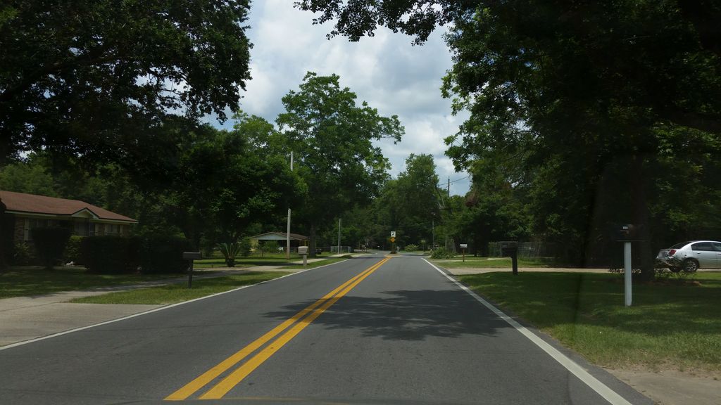 Street-level photo near 6225 LUTHER ST
