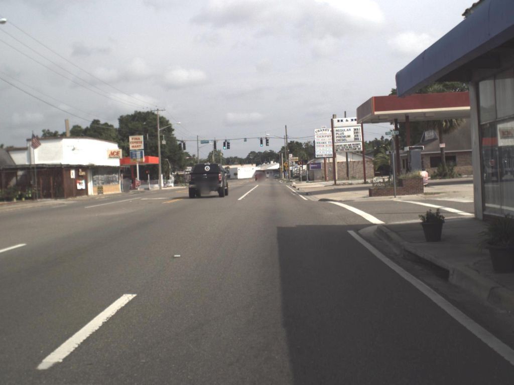 Street-level photo near 425 WALNUT ST