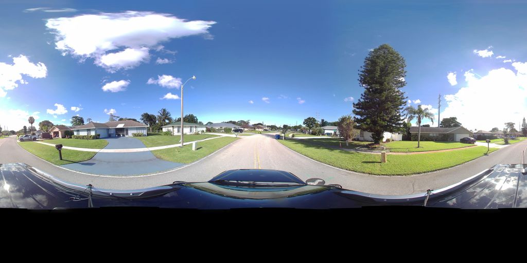 Street-level photo near 2551 CANTERBURY DR S
