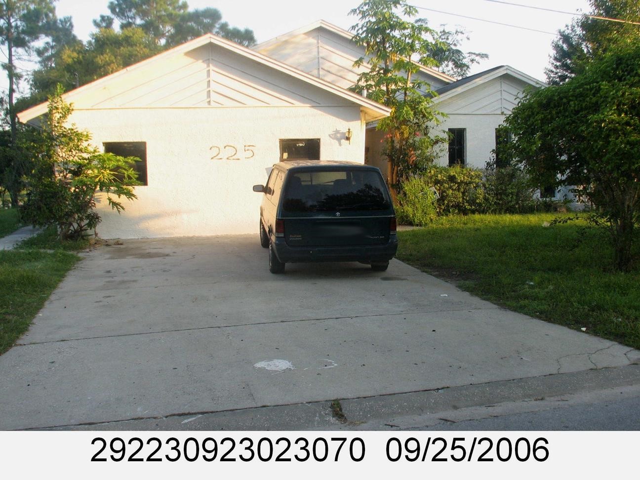 3-bed single family at 225 RONNIE CIR, Orange County FL — foreclosure auction