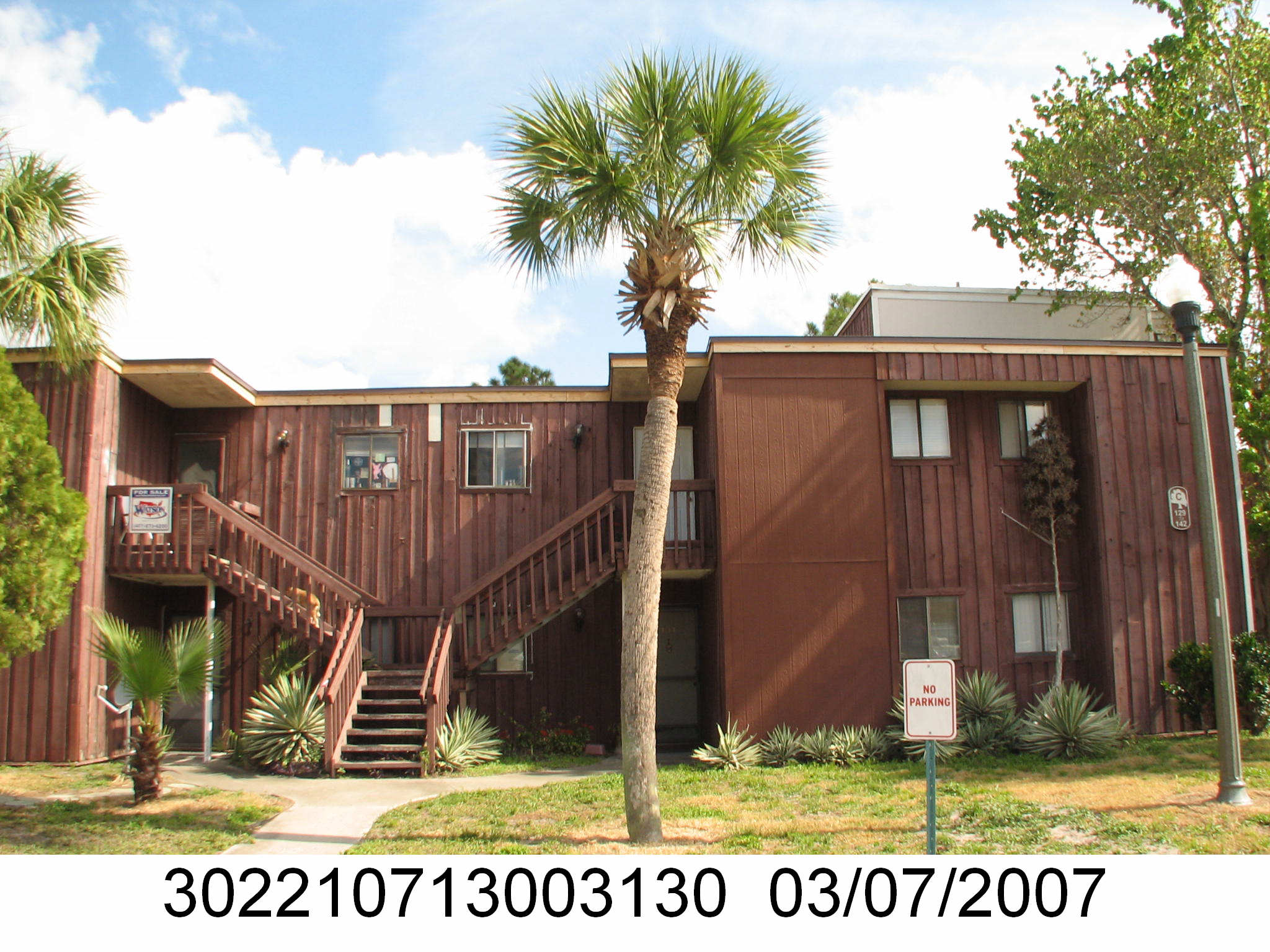 2-bed single family at 130 SCOTTSDALE SQ UNIT 130, Orange County FL — foreclosure auction