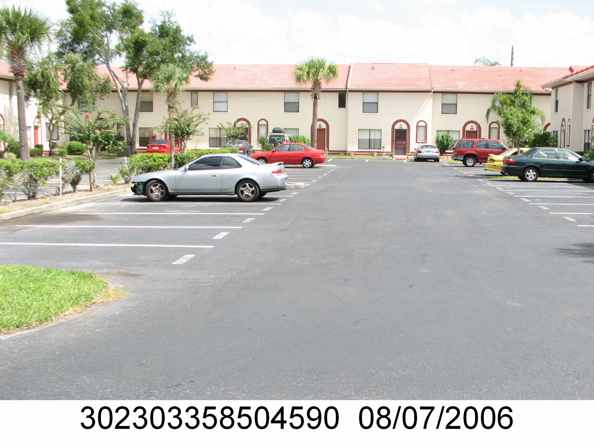 2-bed single family at 1617 SANDY POINT SQ UNIT 59, Orange County FL — foreclosure auction