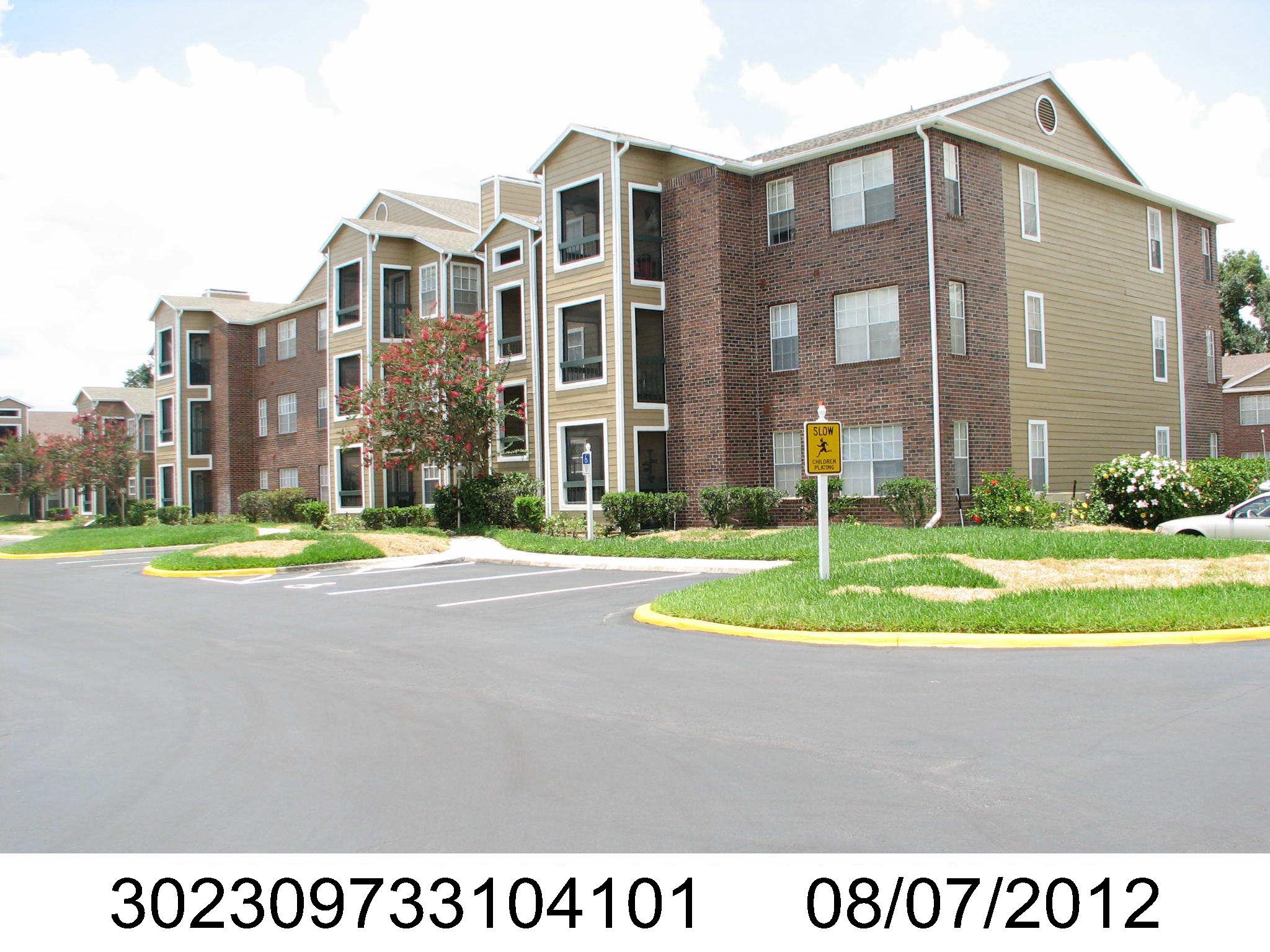 1-bed single family at 5530 CHRISHIRE WAY UNIT D-101, Orange County FL — foreclosure auction