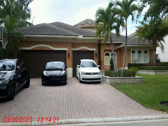 4-bed single family at 7515 NW 125 WAY, Parkland FL — foreclosure auction