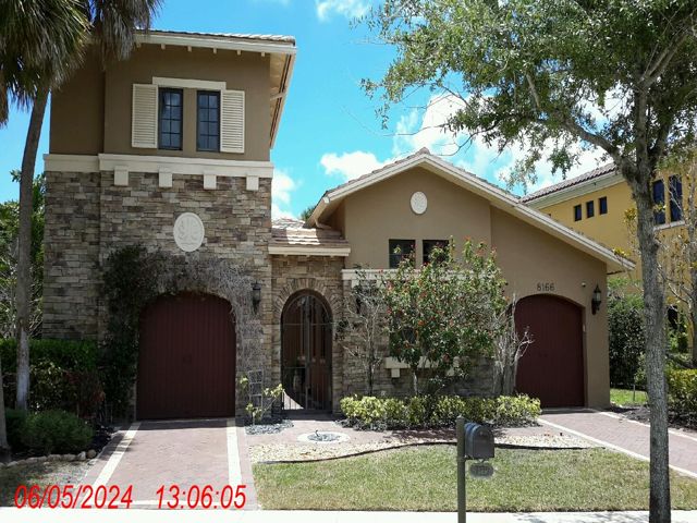 Single family at 8166 EMERALD AVENUE, Parkland FL — foreclosure auction