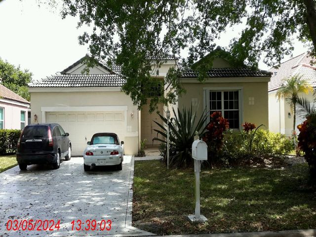 8014 NW 66 WAY, PARKLAND FL