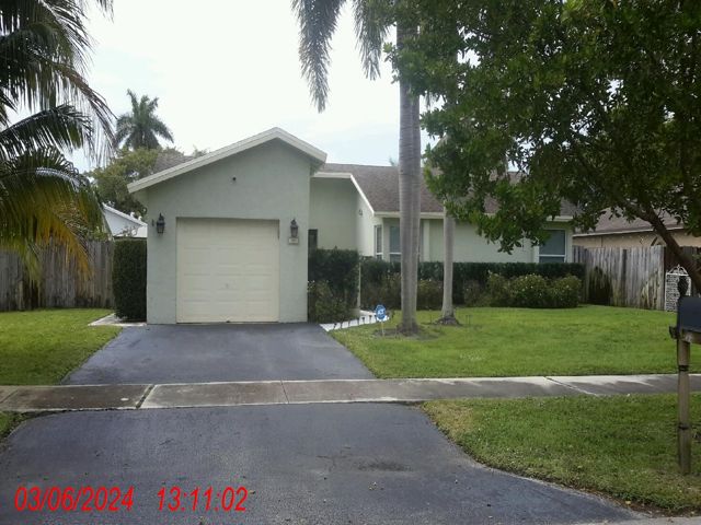 3-bed single family at 307 NW 39 WAY, Deerfield Beach FL — foreclosure auction
