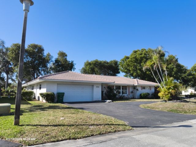 3-bed single family at 3901 NW 108 DRIVE, Coral Springs FL — foreclosure auction