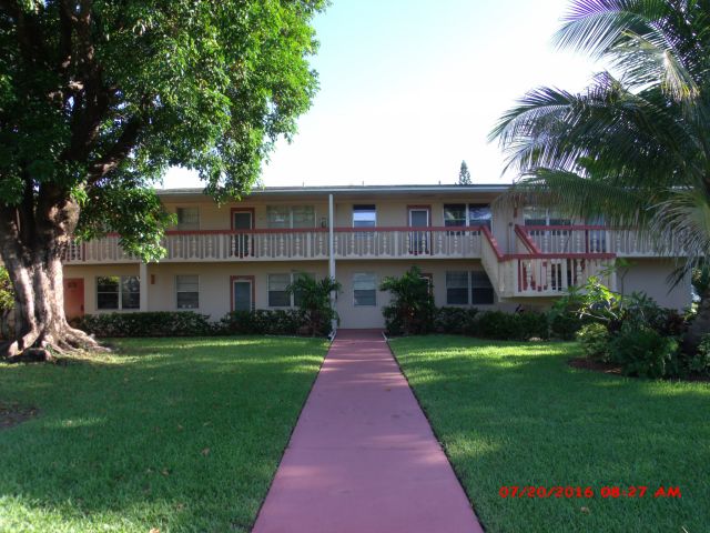 2-bed single family at 241 VENTNOR R, Deerfield Beach FL — foreclosure auction