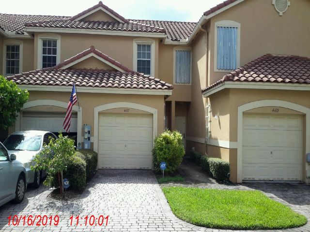 2-bed single family at 4167 CRYSTAL LAKE DRIVE, Deerfield Beach FL — foreclosure auction