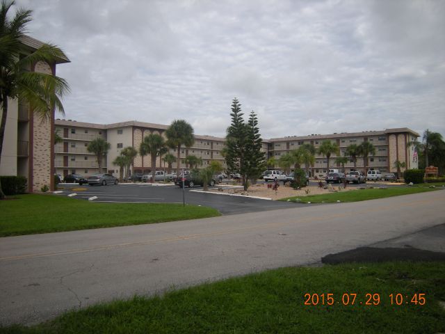 2-bed single family at 4311 CRYSTAL LAKE DRIVE #206, Deerfield Beach FL — foreclosure auction