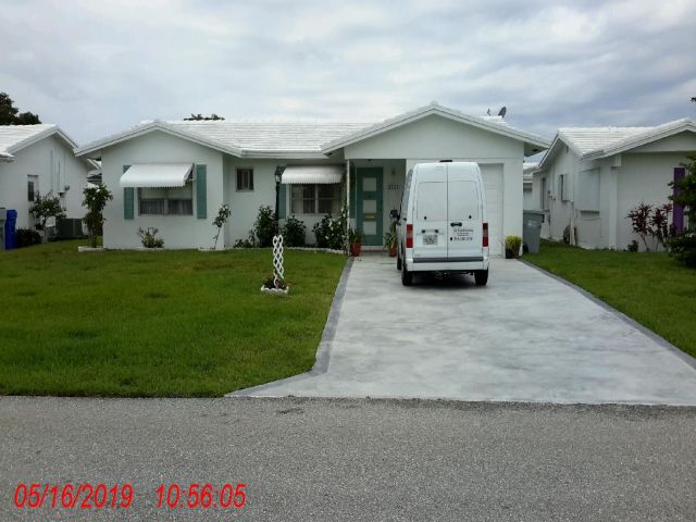 2-bed single family at 2521 E GOLF BOULEVARD, Pompano Beach FL — foreclosure auction
