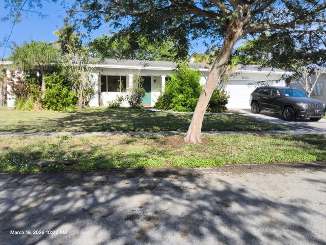 3-bed single family at 801 NW 42 AVENUE, Coconut Creek FL — foreclosure auction