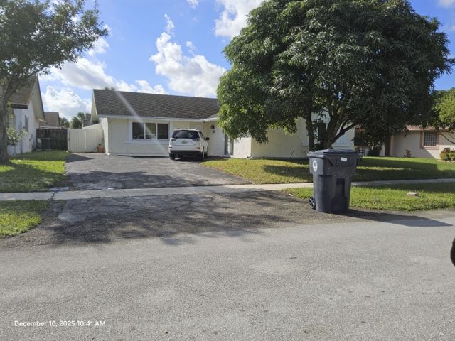 4-bed single family at 7520 SW 6 COURT, North Lauderdale FL — foreclosure auction
