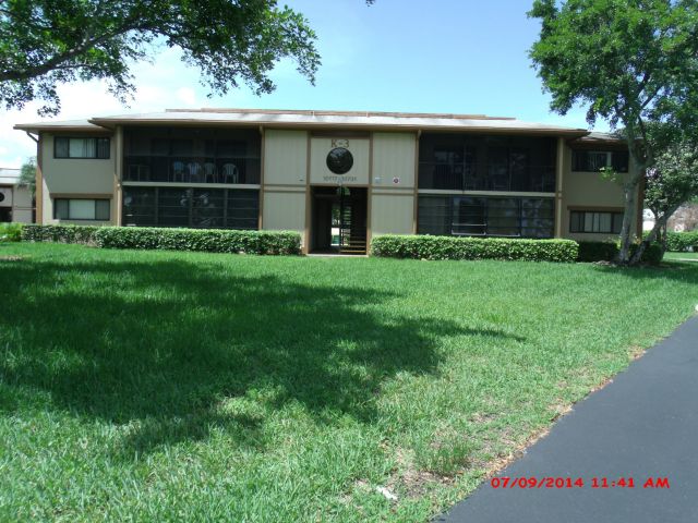 1-bed single family at 10761 W CLAIRMONT CIRCLE #108, Tamarac FL — foreclosure auction