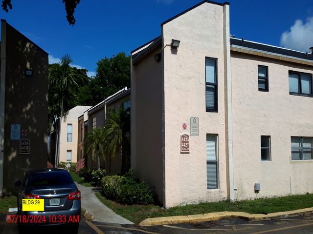 2-bed single family at 4425 TREEHOUSE LANE #F, Tamarac FL — foreclosure auction