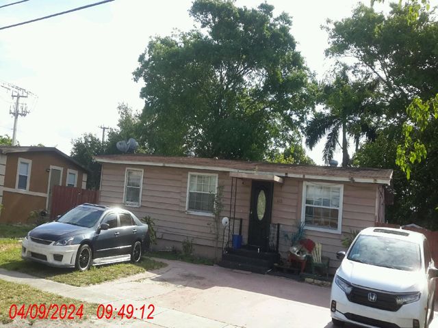 3-bed single family at 610 SW 50 TERRACE, Margate FL — foreclosure auction