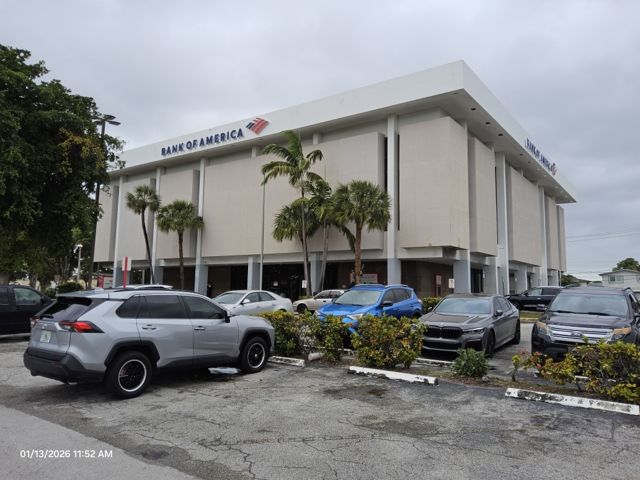 Single family at 3661 W OAKLAND PARK BOULEVARD, Lauderdale Lakes FL — foreclosure auction