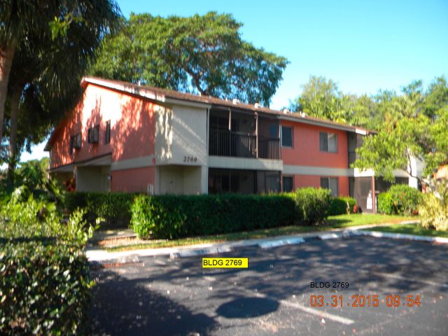2-bed single family at 2729 S OAKLAND FOREST DRIVE #102, Oakland Park FL — foreclosure auction