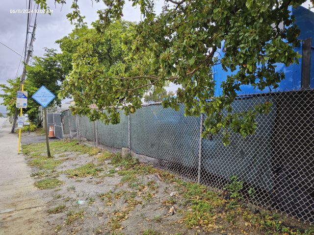 Single family at 2165 NW 19 STREET, Fort Lauderdale FL — foreclosure auction