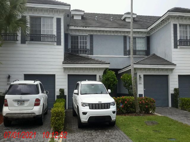 2-bed single family at 3586 NW 13 STREET, Lauderhill FL — foreclosure auction