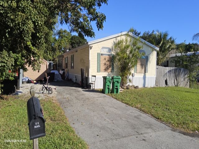 Single family at 13121 SW 7 COURT, Davie FL — foreclosure auction