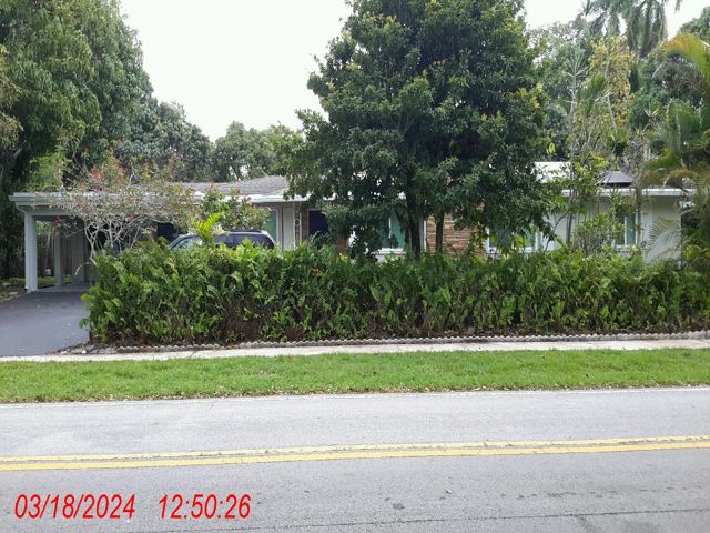 824 HOLLY LANE, PLANTATION FL