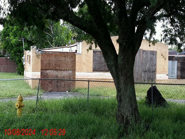 Single family at 400 NW 34 AVENUE, Lauderhill FL — foreclosure auction