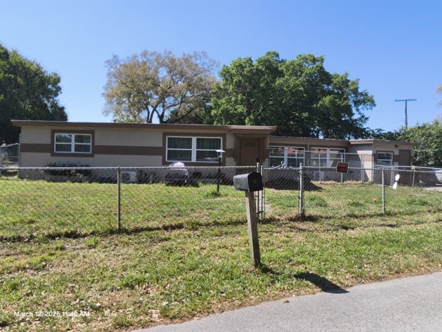 2-bed single family at 5201 SW 28 TERRACE, Dania Beach FL — foreclosure auction