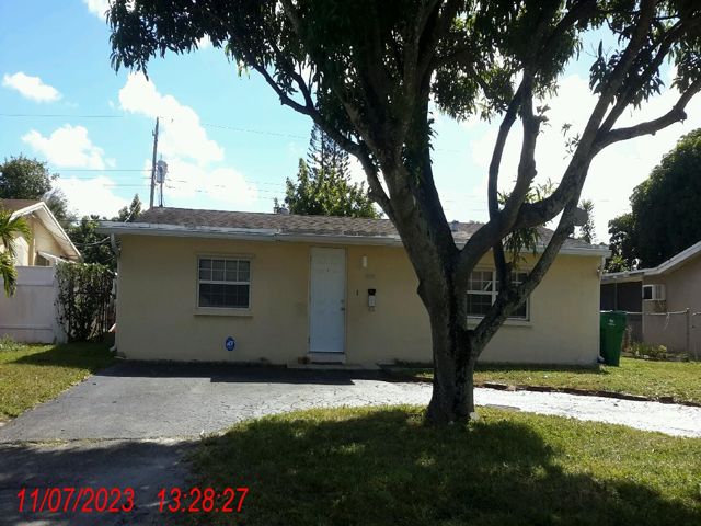 4-bed single family at 7820 ORLEANS STREET, Miramar FL — foreclosure auction